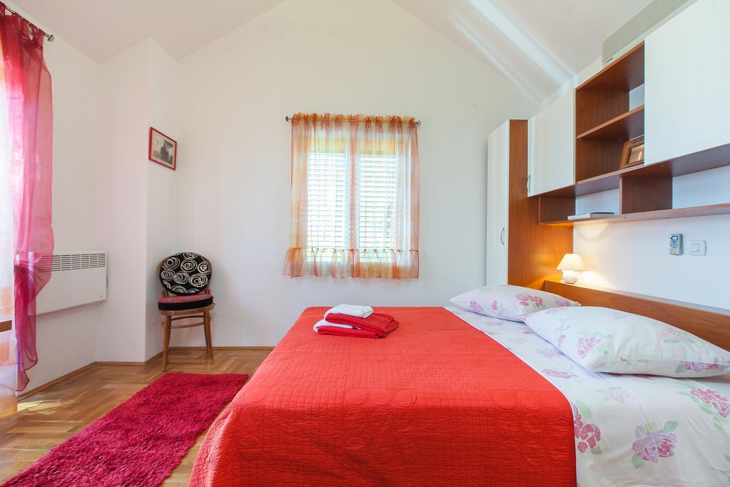 Villa Lora Тучепи Екстер'єр фото